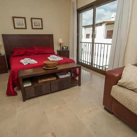 Marina Real 534 Apartment