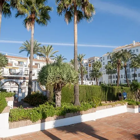 Marina Real 534 Apartment