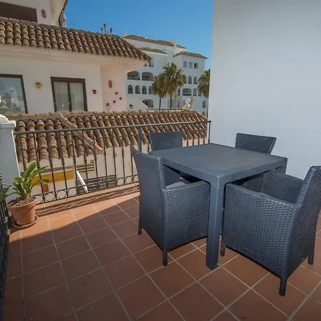 Apartment Marina Real 534 *